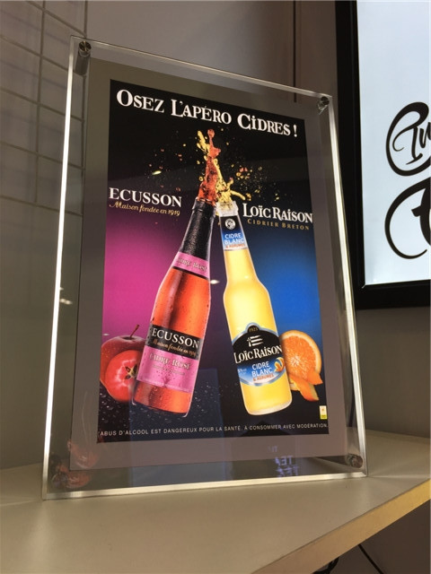 发光板展示架